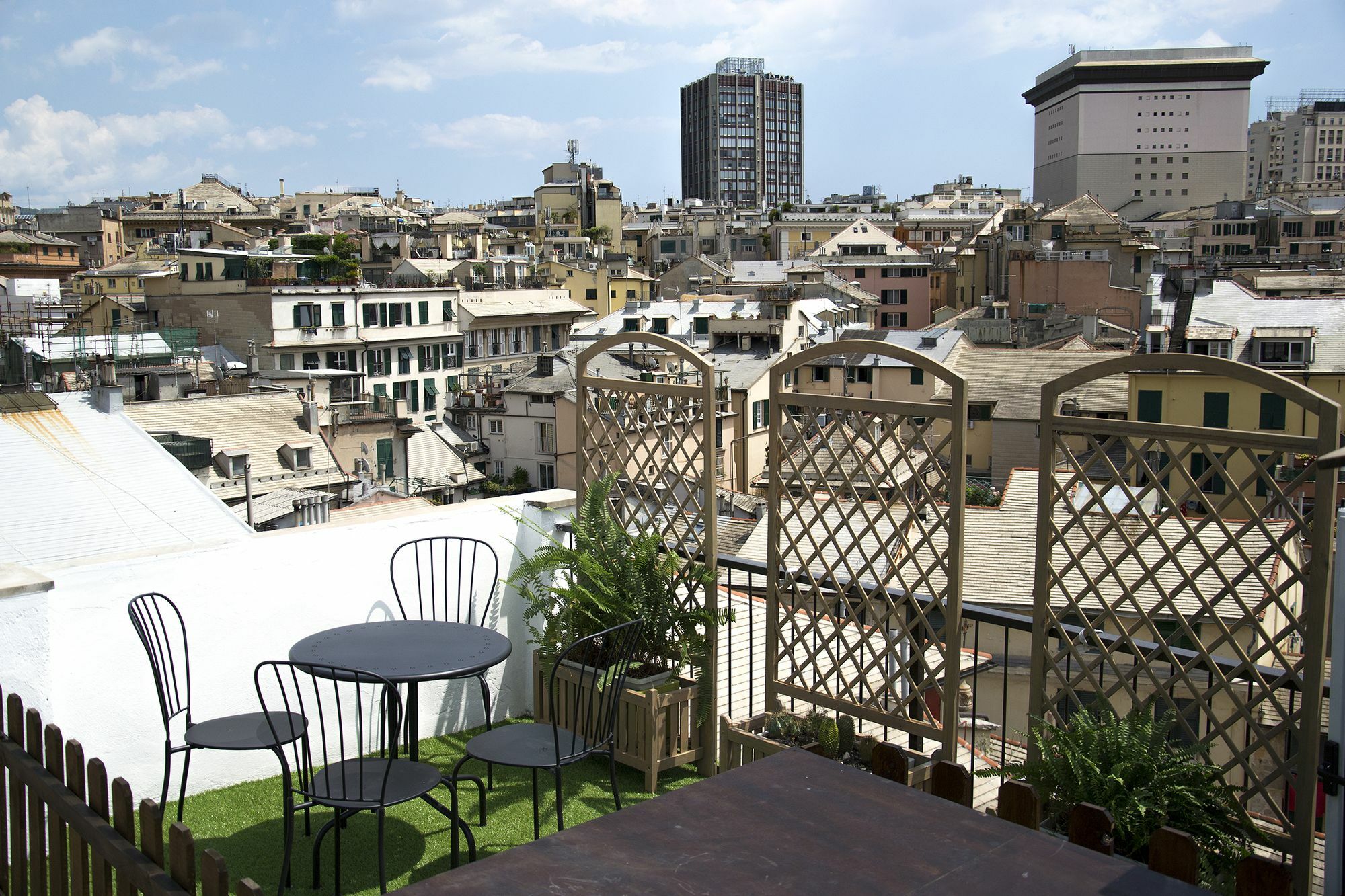 Hotel Sky On The Roofs - Il Cielo Sui Tetti Genova Esterno foto